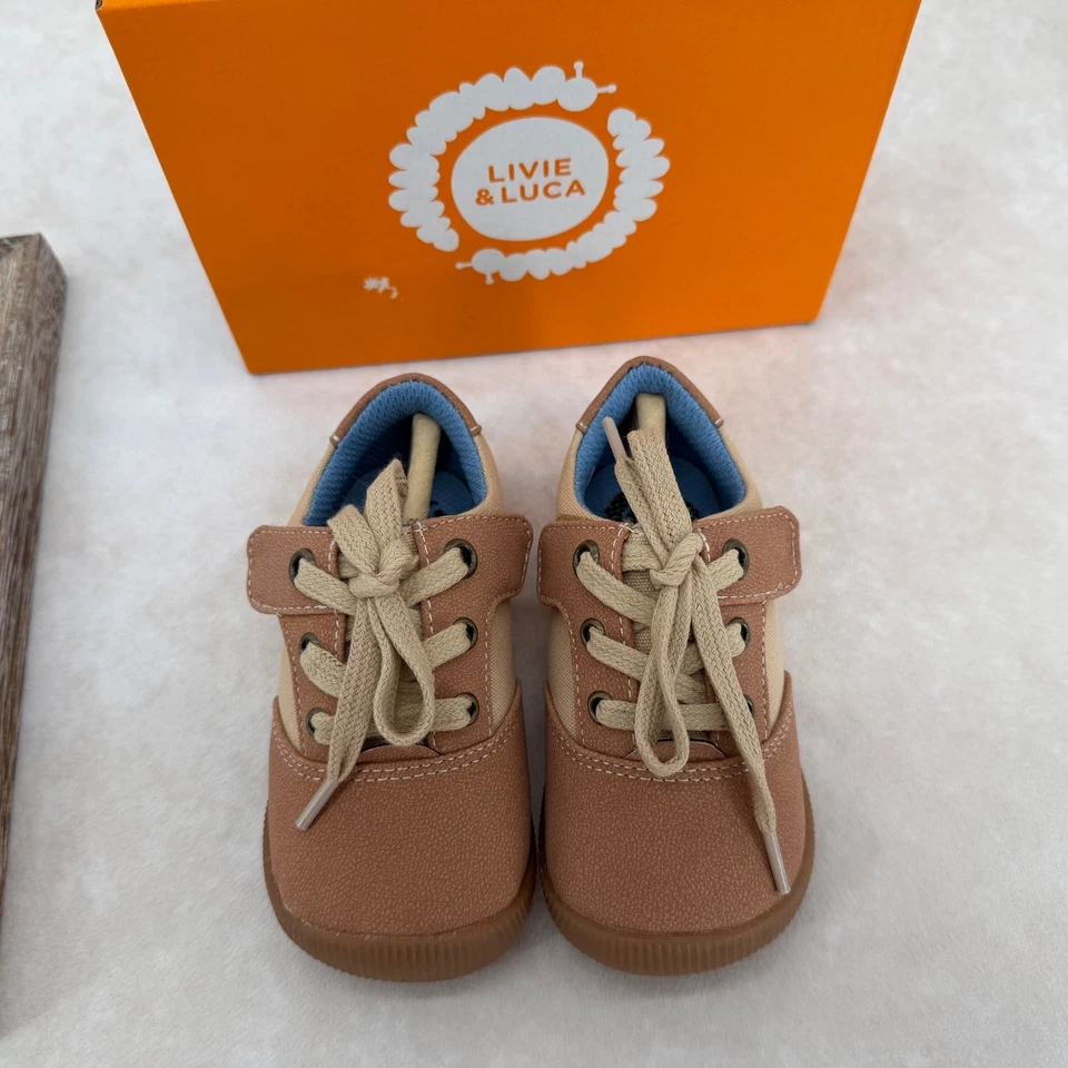 NUEVO EN CAJA Zapatos Livie & Luca Naviglio Caramelo Talla 5 Niño Pequeño Foto 2 de 4