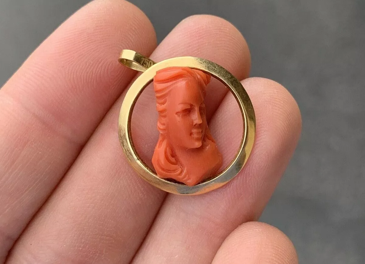 18k 2024 cameo pendant