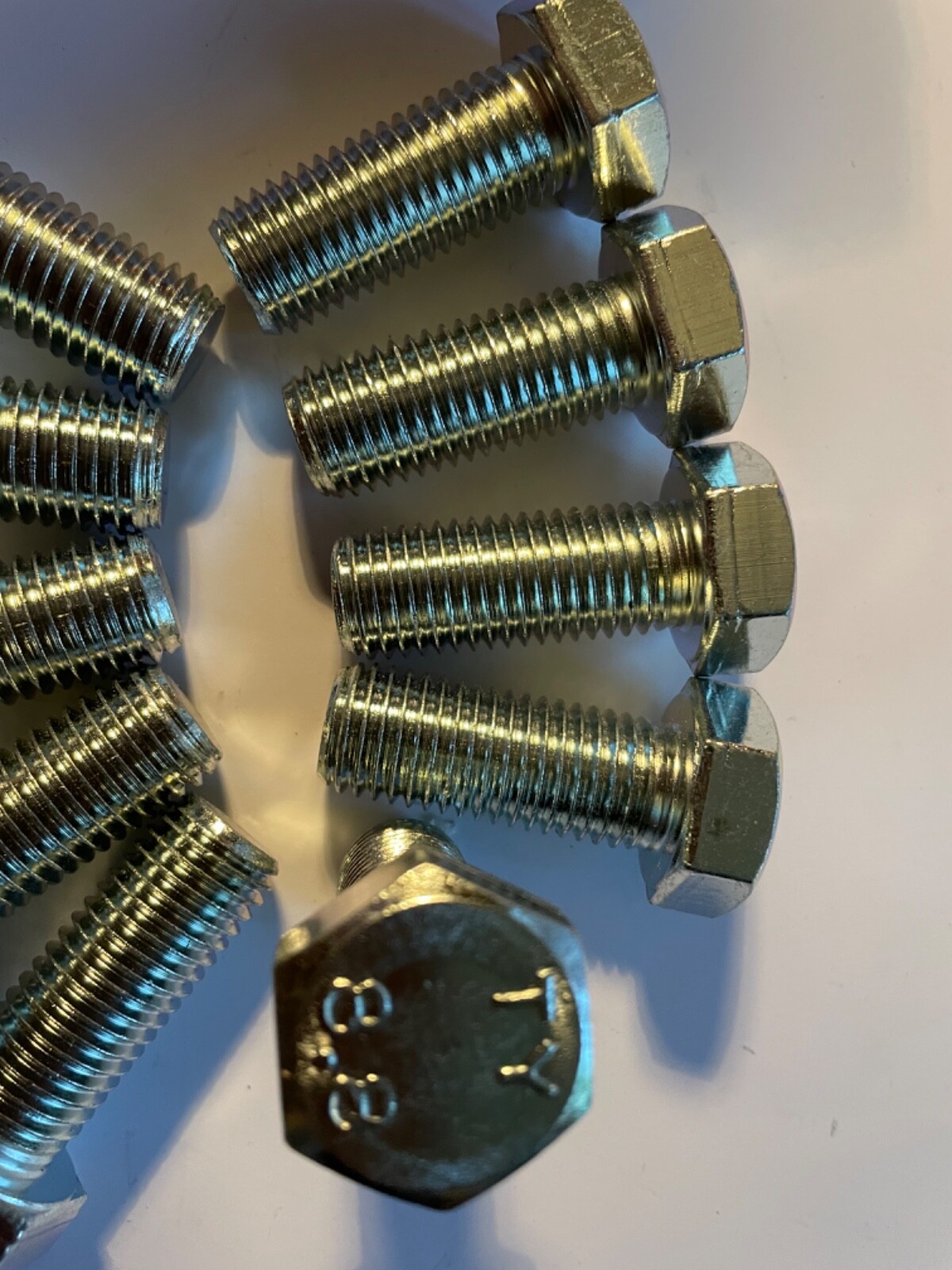 Sourcing Map Flanschmuttern 3/8-16 UNC - 12 Stück Edelstahl 304 Sechskant Kerbmuttern