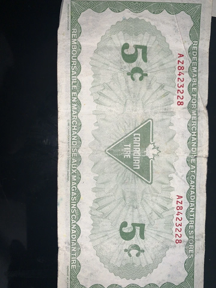 1985 Canadian Tire Money $0.5 Bill . Rare Only One Signature - Image 2 of 2