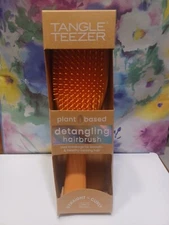 Tangle Teezer Plant-Based Ultimate Detangling Hair Brush in Pink.