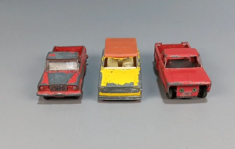LESNEY MATCHBOX LOT OF THREE, FORD PICKUP #6- FIELD CAR #18- JEEP #71 - Image 3 of 4