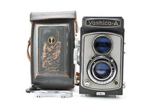  YASHICA Yashica-A Twin-Lens Reflex 6x6 Film Camera /w Yashikor 80mm f/3.5