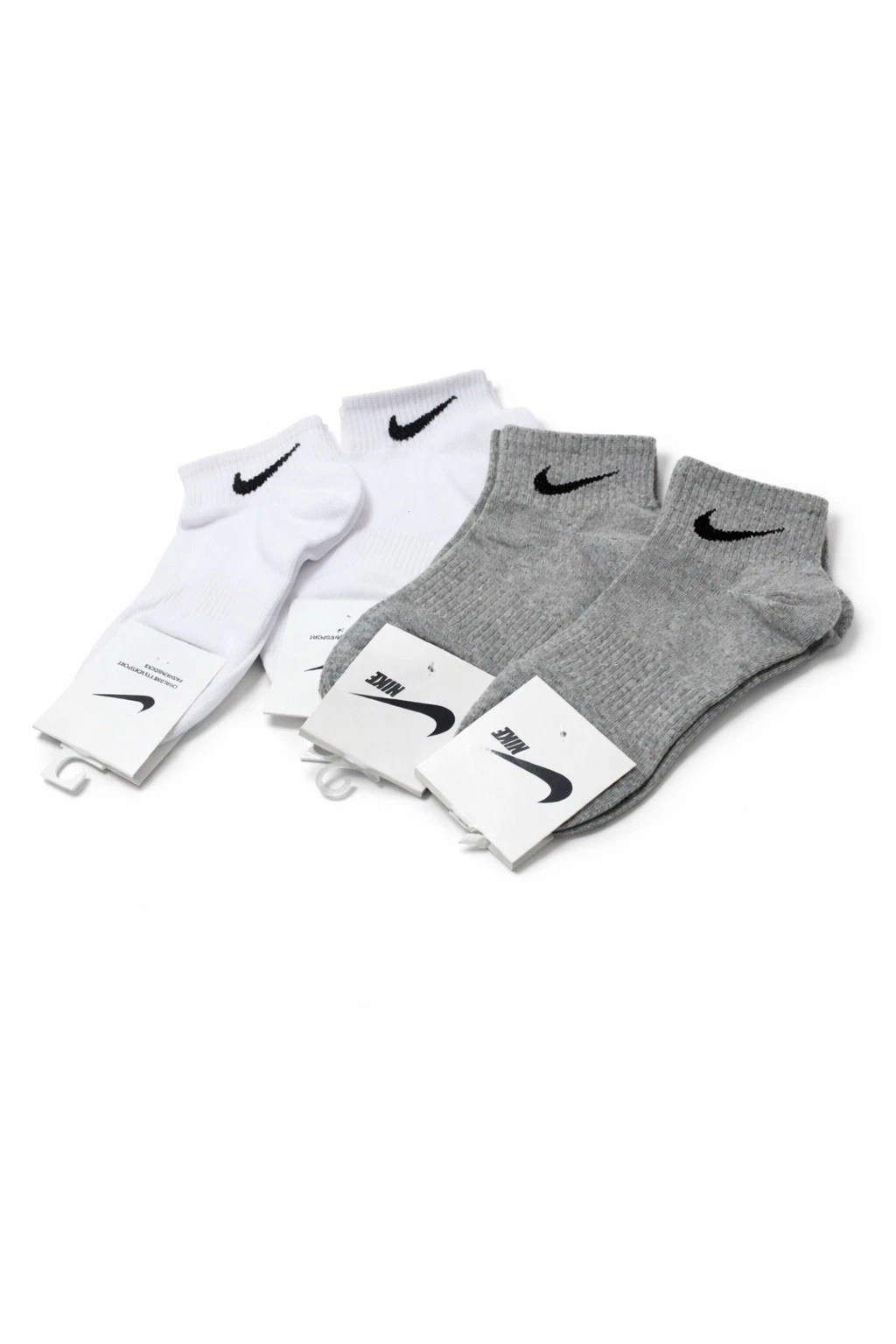 Nike Women’s Ankle Socks 4 Pairs Gray White Low Cut