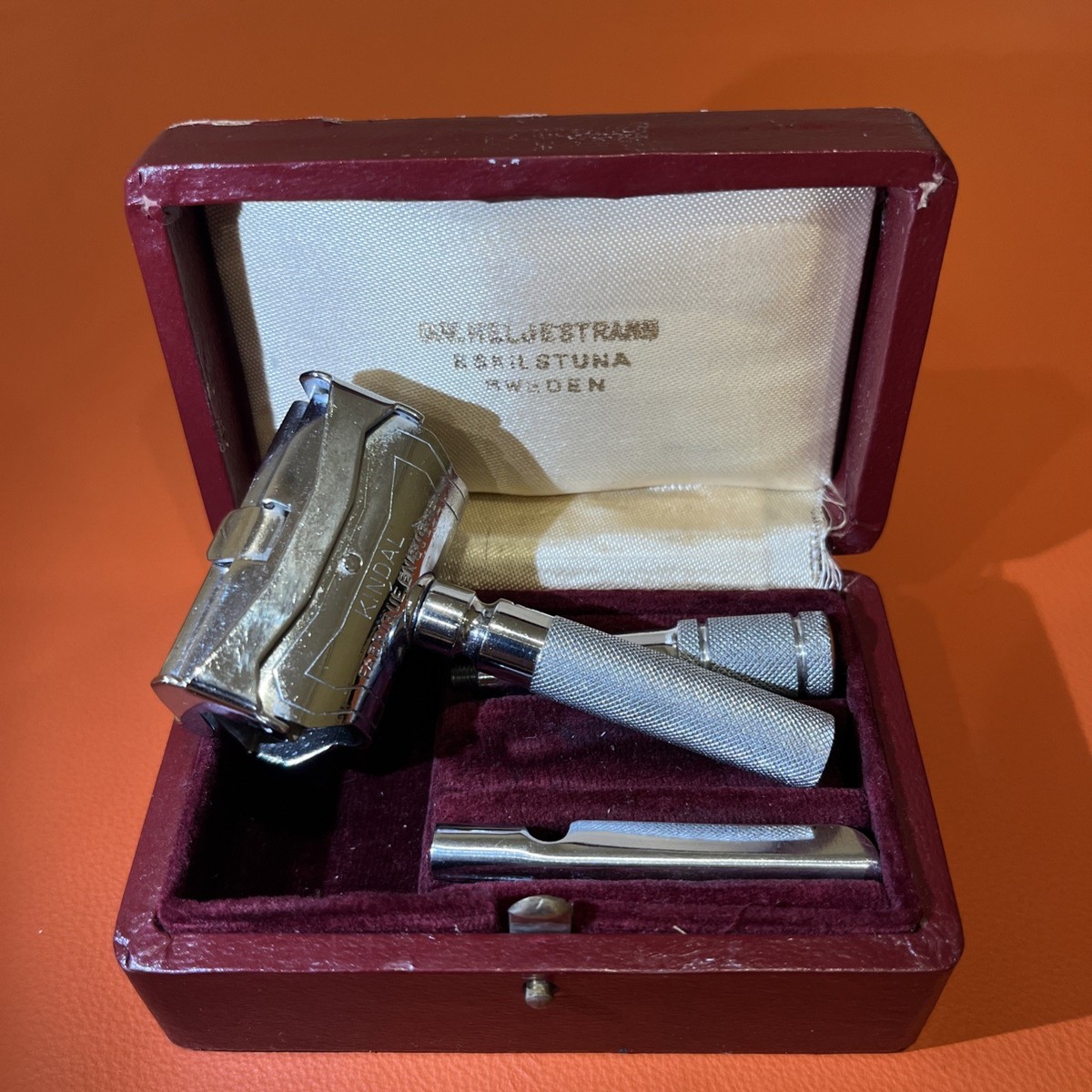 【薄いスレあり】　エキストラルール　旧裏　EXTRA RULE Vintage C.V. Heljestrand Eskilstuna Sweden DE Safety Razor Travel