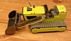 VINTAGE TONKA LIME GREEN TRACKED T- 6 LOADER BLACK BUCKET