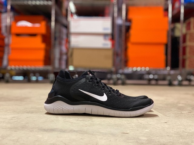 nike free rn 2018 10.5