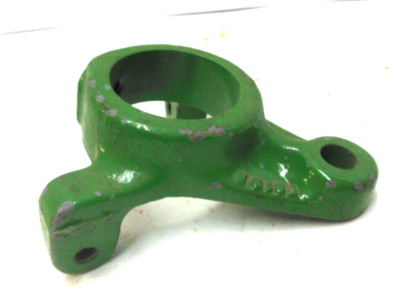 USED THROTTLE SHAFT STOP BRACKET HOLDER FOR JOHN DEERE G TRACTOR F618R