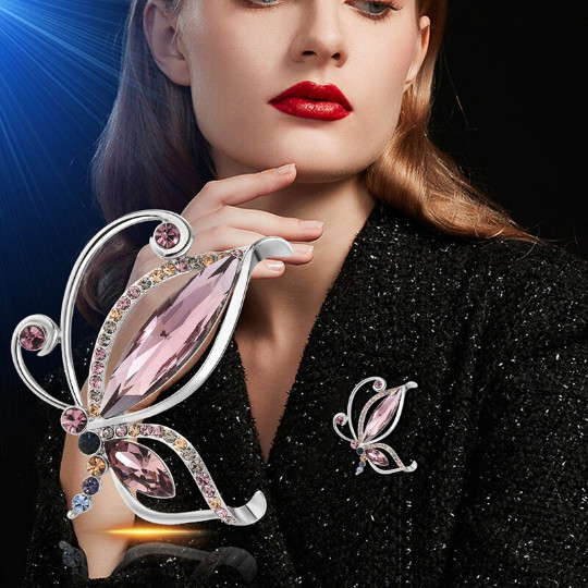 Bellissima Spilla Farfalla Cristallo Strass per Donna Animale Spilla Cappotto Spilla foto 2