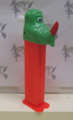 PEZ - Merry Music Makers (MMM) - Choose Character from Menu - Use