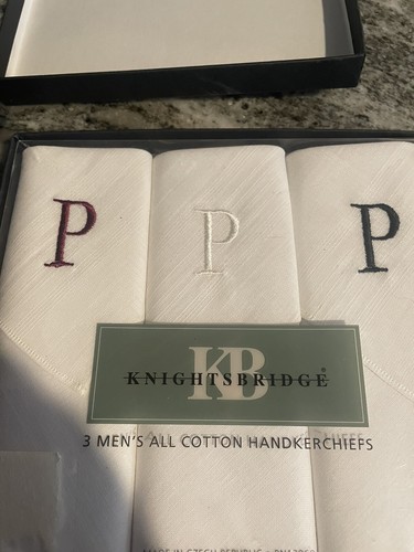 PAÑUELOS BLANCOS HOMBRE - JUEGO DE 3 TRES BORDADOS CON PAQUETE SELLADO "P" INICIAL - Imagen 3 de 3