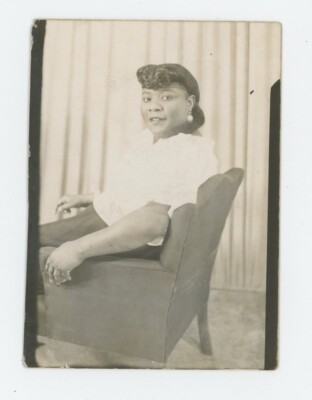 Vintage Photo Pretty Plus Sized African American Lady Looking Over Shoulder 1950