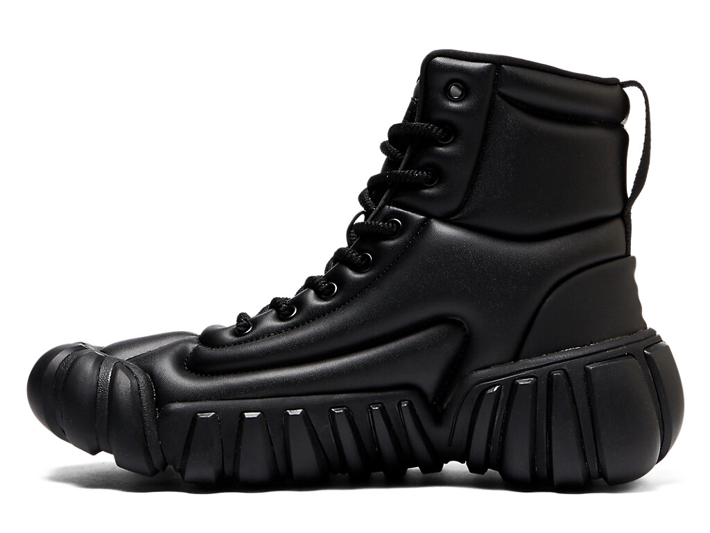 Onitsuka Tiger DENTIGRE PUFF BOOT 1183C181 001 BLACK/BLACK Onitsuka Tiger DENTIGRE PUFF BOOT 1183C181 001 BLACK/BLACK