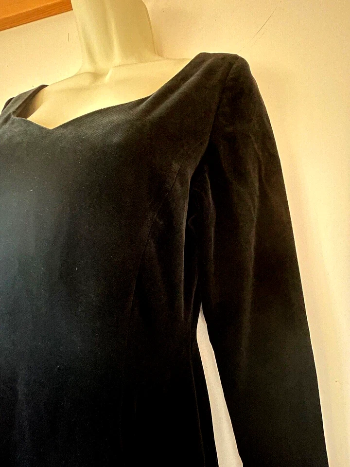 Stunning Laura Ashley Vintage Black Velvet Dress UK 10 US 6 Holiday Princess - Image 3 of 4