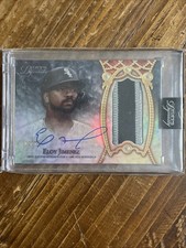 2022 Topps Dynasty Eloy Jiménez Auto Patch – On-Card Autograph 