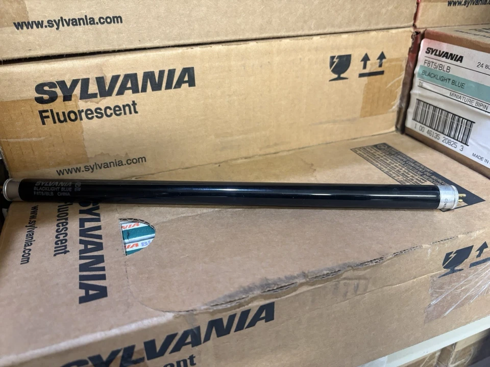 Sylvania F8T5/BLB Lámpara UV Fluorescente Azul Luz Negra 8W 12” T5 Nueva Foto 4 de 4