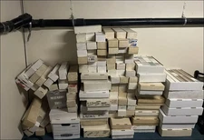 HUGE LOT: 500+ NBA Basketball Cards Gift + 1 Sealed Pack/Graded 10 Gem Mint Card