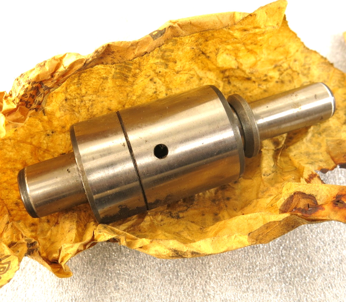 ROLLS ROYCE BENTLEY WATER PUMP -  SPINDLE & ROLLER RH10166  Silver Shadow