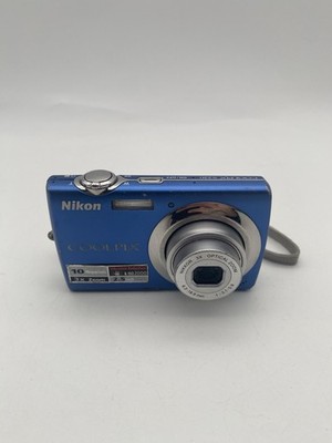 Nikon Coolpix S220 10.0 MP Digitalkamera Blau - Ohne Akku & Kabel