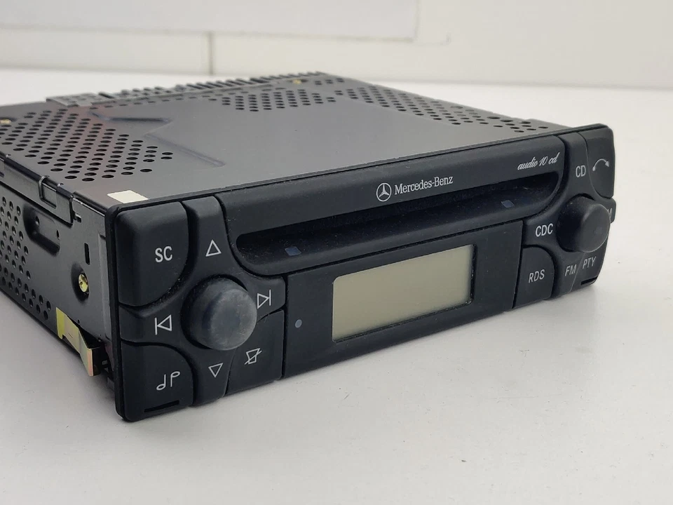 Original Mercedes MF2910 Audio   A1708200386 Autoradio CD+CODE 💯 - Bild 4 von 4