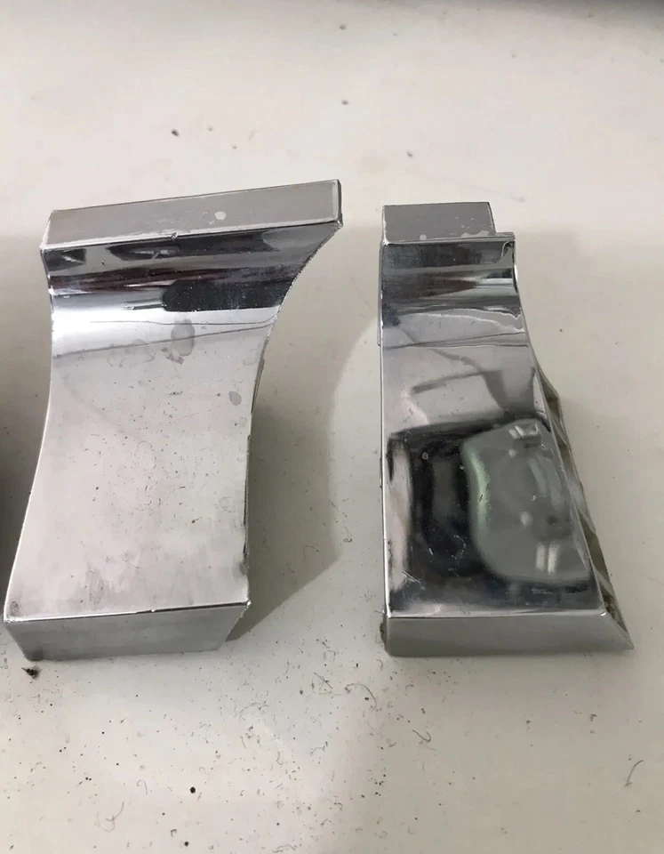 Oldsmobile Jetstar 1963 guardabarros parrilla extensión moldura Starfire Ninety Eight 98 88 Foto 3 de 4