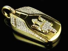 Ciondolo uomo chiave Maserati taglio tondo vera moissanite 2,20 ct placcato oro giallo 14 carati