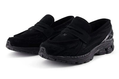 ✨ Limited ✨ Size US 12 - New Balance Loafer 1906L - Black 
