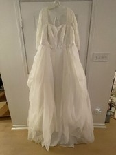 plus size wedding dresses size 18 NWT never tried on