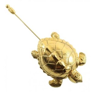 Authentic Chanel 96A A07672 Y02003 Gold Plated CC Turtle Pin Tortoise Brooch 22ck76s