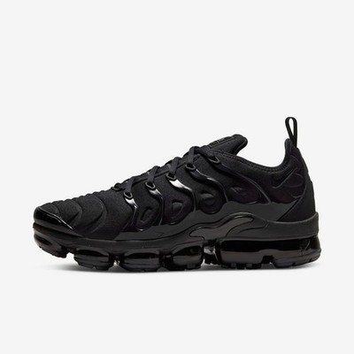 UK 10 EUR 45 US 11 - Nike Air VaporMax Plus - 924453 004