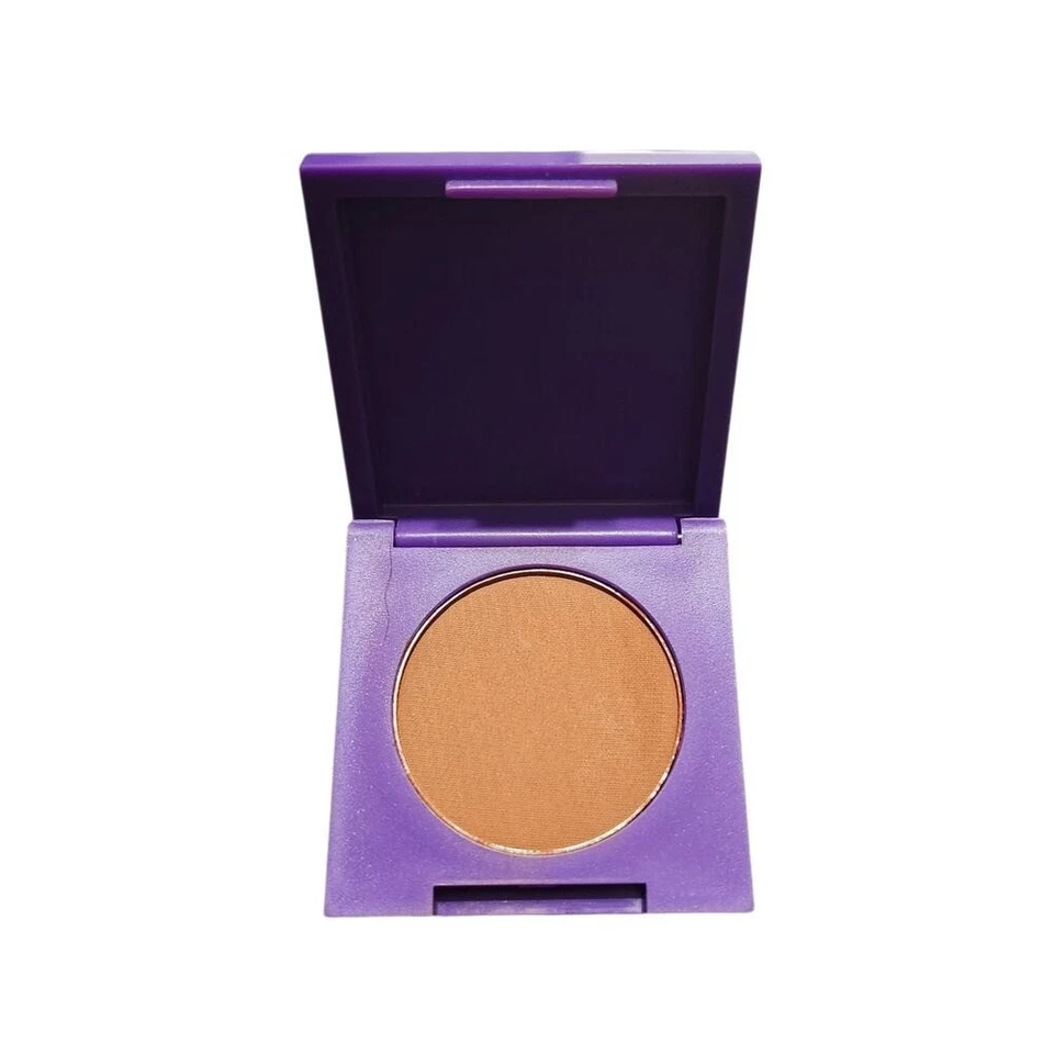 Sombra de ojos mate Hearthrob LISA FRANK X GLAMOUR DOLLS Foto 3 de 4