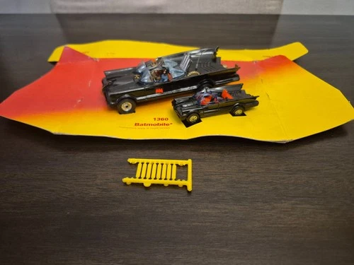 Corgi Batmobile. Vintage Corgi Toys 1360 Batmobile Value Set with Real Insert !