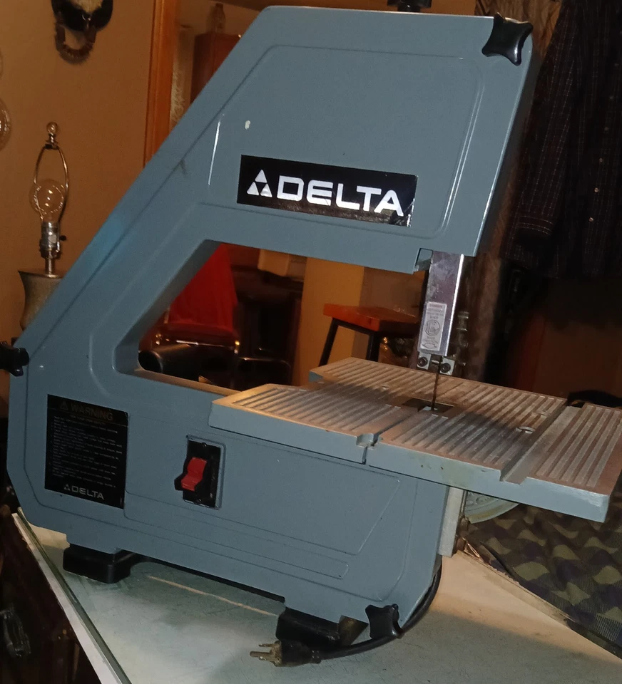 Sierra de cinta Delta 28-160 vintage de 10 pulgadas mesa de hierro fundido de alta resistencia EE. UU. limpia Foto 3 de 4
