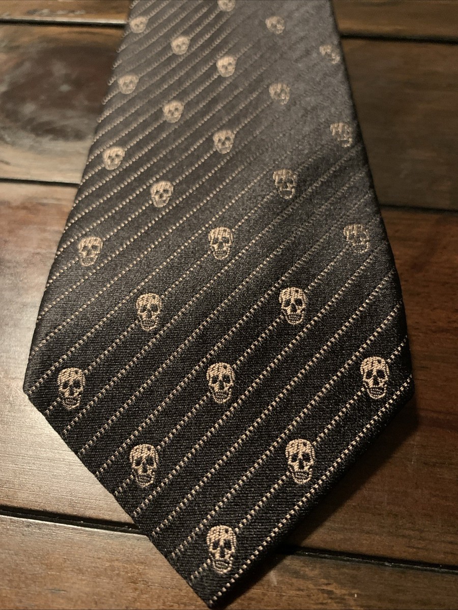 RARE Alexander McQueen Black Skull Silk Tie Diagonal Stripe