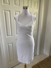 NWT 160 WHITE HOUSE BLACK MARKET Instantly Slimming Tiered White Dress 8