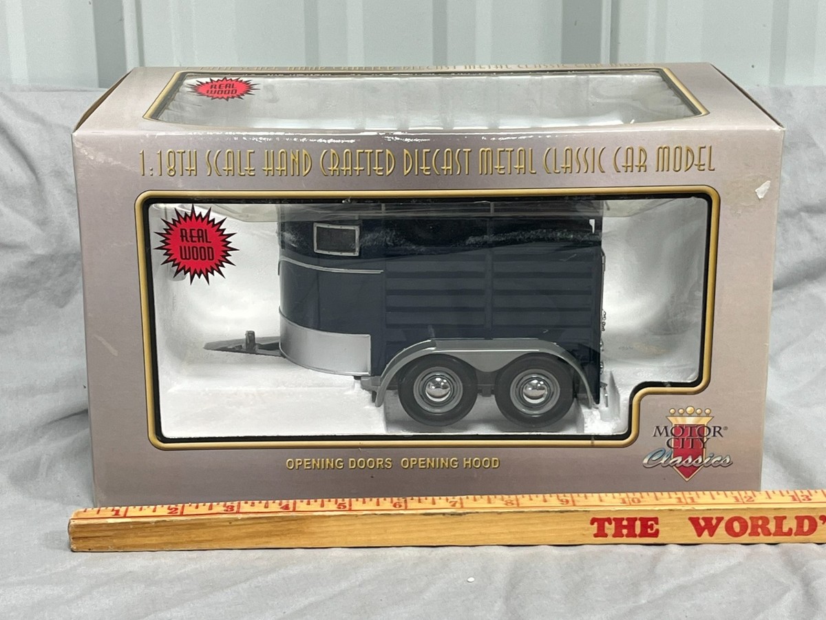 Motor City Classics 1:18　エアストリーム　トレーラー Motor City Classics 1:18 エアストリーム トレーラー Amazon