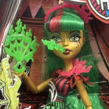 © 2014 Monster High Freak Du Chic Jinafire Long NIB Gen 1 Adult Owned