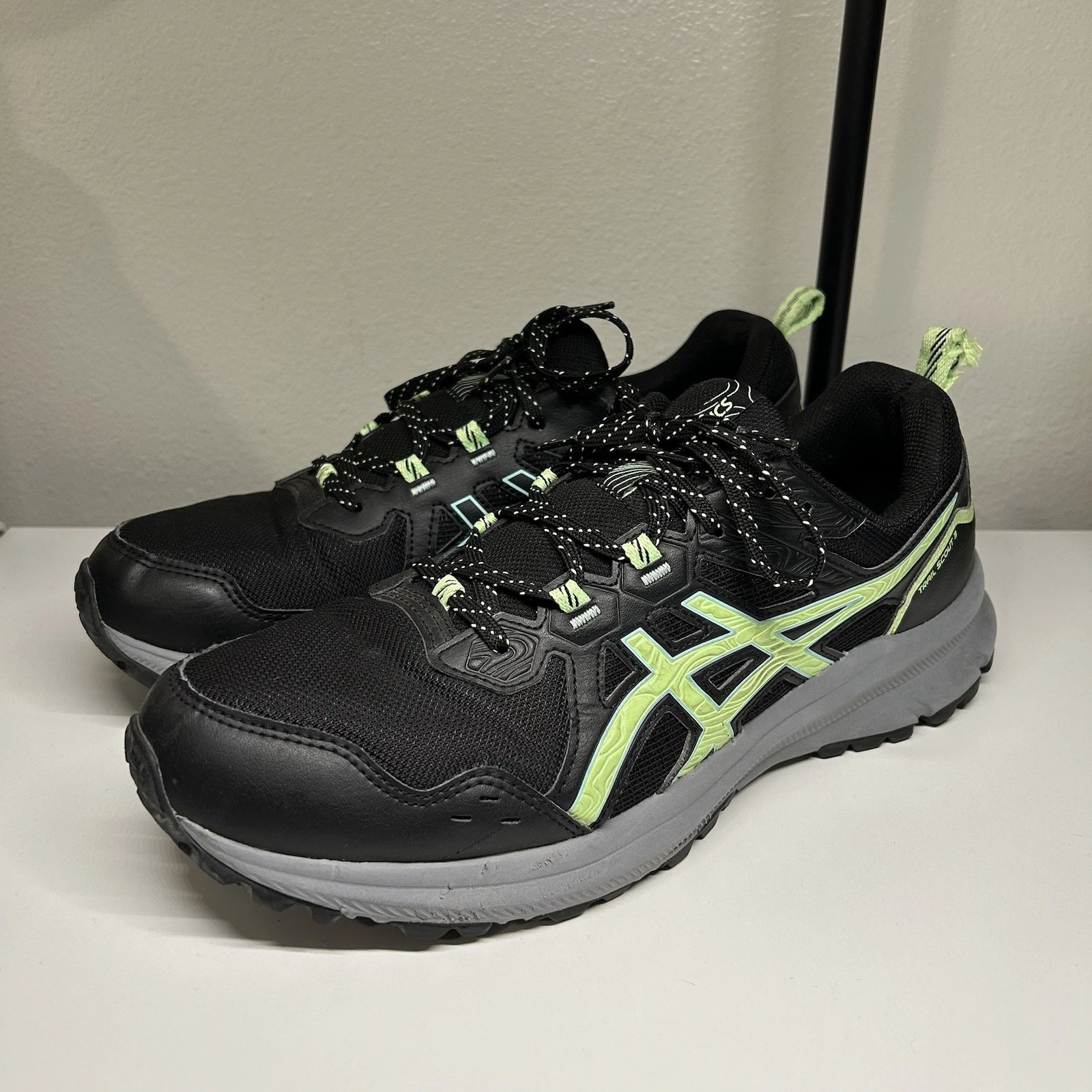 Asics Trail Scout 3 Trail Running Shoes Sports Training Mens 10.5 Black 1011B700