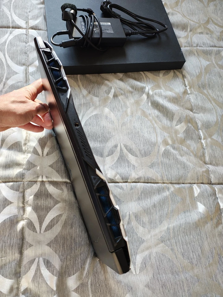 Notebook Gaming Acer Predator Helios 300  - Immagine 3 di 4