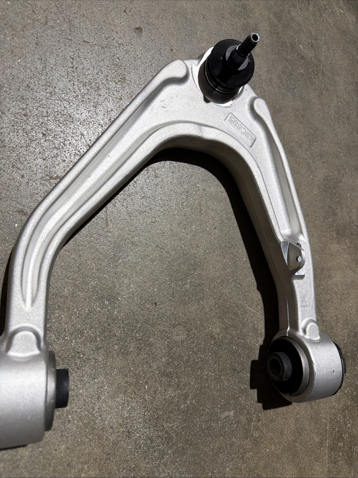 Maserati Ghibli Quattroporte Front Upper Control Arm Right Passenger Side
