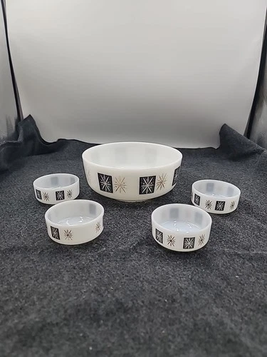 VTG Federal Glass Atomic Starburst 3 1/2 Quart Bowl w/4 small bowls MCM