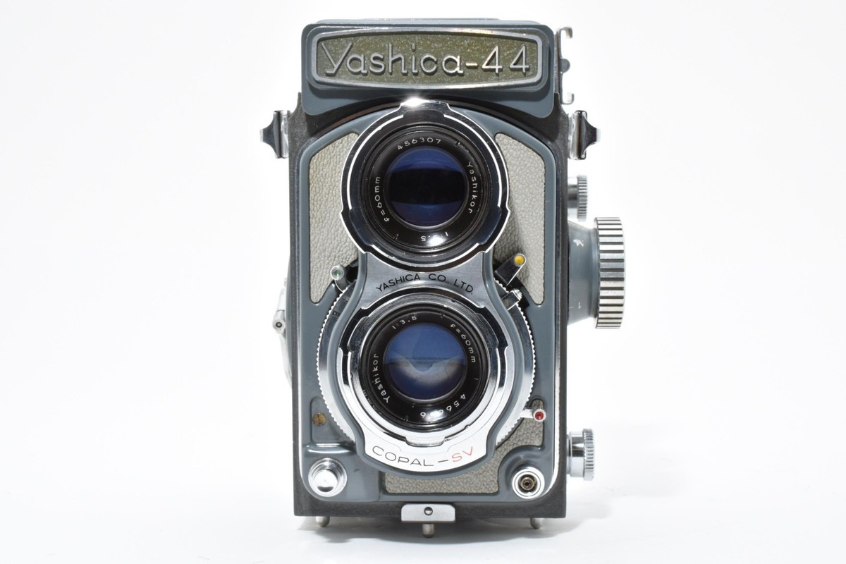 Near Mint-] Yashica Yashica-44 TLR Film Camera 60mm f/3.5 From