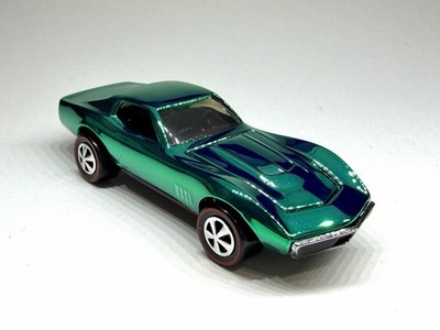 HOT WHEELS  CUSTOM MADE  REDLINE  CUSTOM CORVETTE  Spectraflame Green CHEVROLET