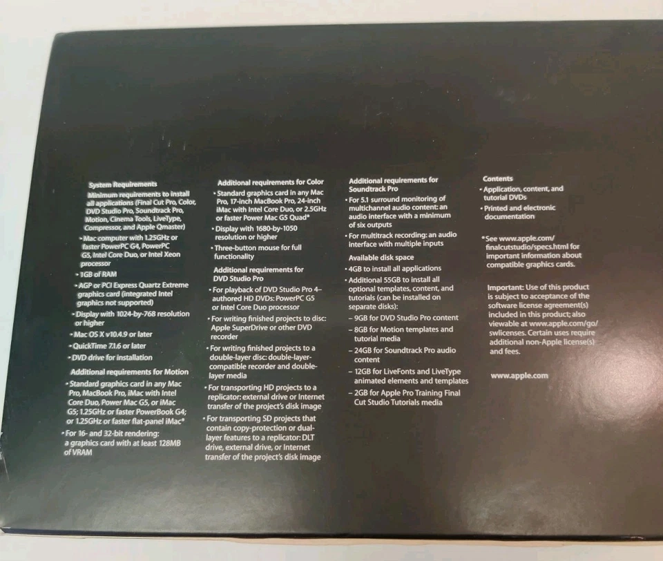 Apple Final Cut Studio 2 Editing Software - Complete with Discs and Manuals - Image 3 of 3