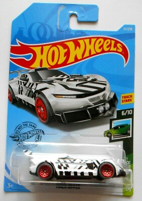 [4D] HOT WHEELS TRACK RIPPER SPEED BLUR (37) - Mattel #HW8