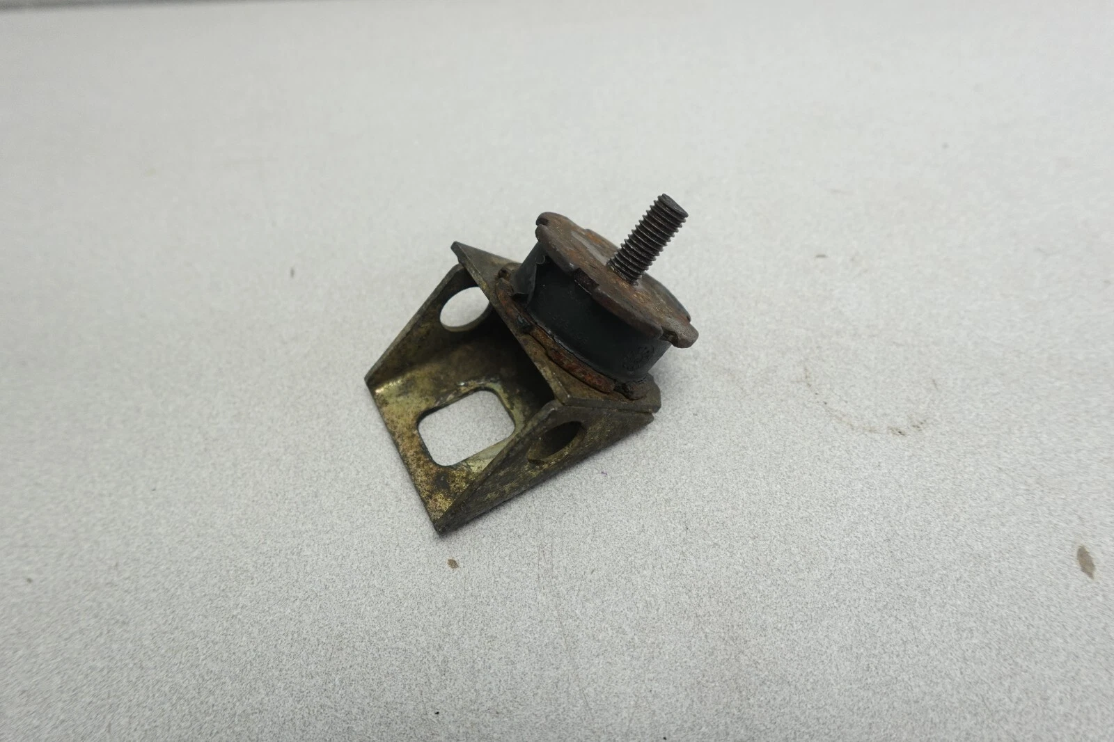 1996-2004 Ski-Doo OEM Engine Motor Rubber Mount Summit Grand Touring MXZ
