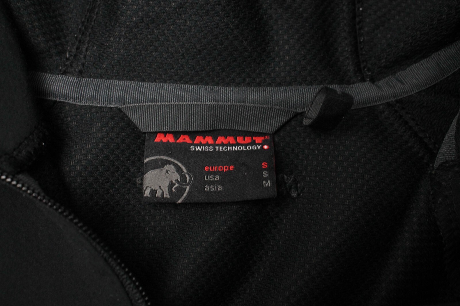 Mammut Swiss Technology SofTech Jacket Men Small … - image 10