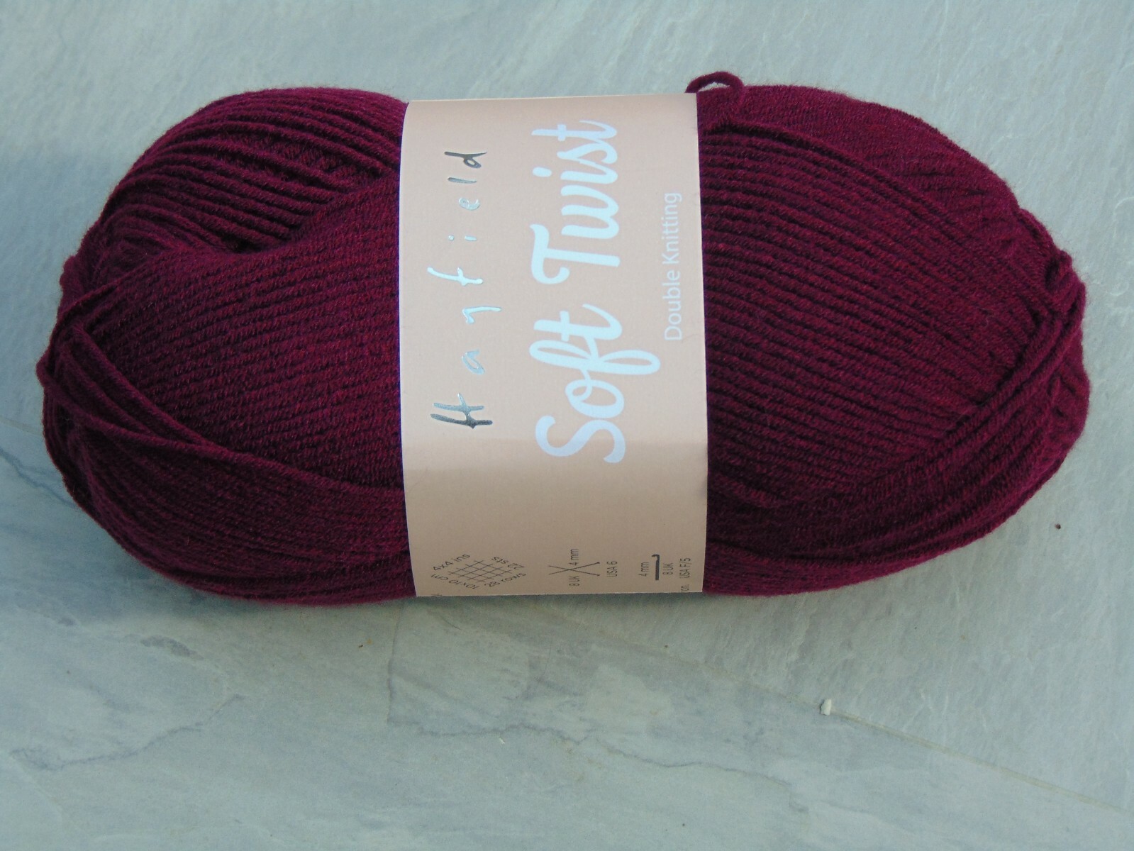 Hayfield Soft Twist Double Knitting Yarn 100g ball Shade 259 Claret