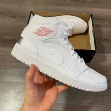 nike air jordan 1 mid swoosh on tour