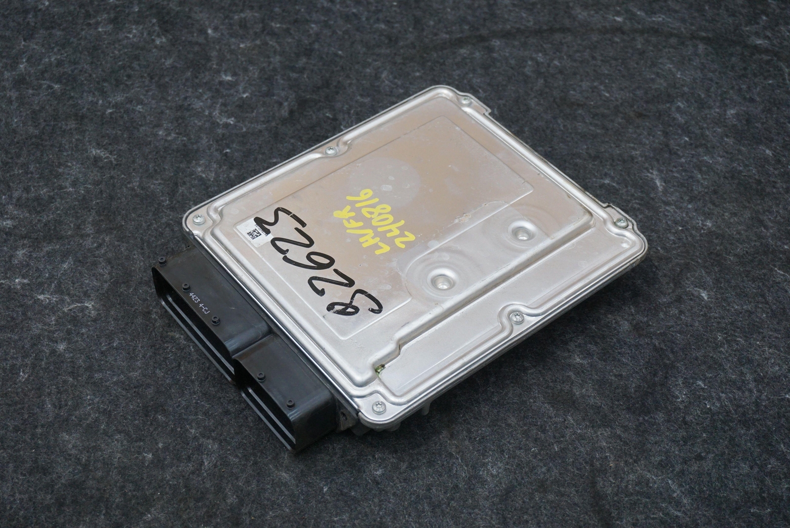 Engine Computer Control Module Unit ECU 300387 Maserati Granturismo M145 2009-19